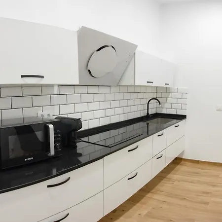 Piso En Διαμέρισμα